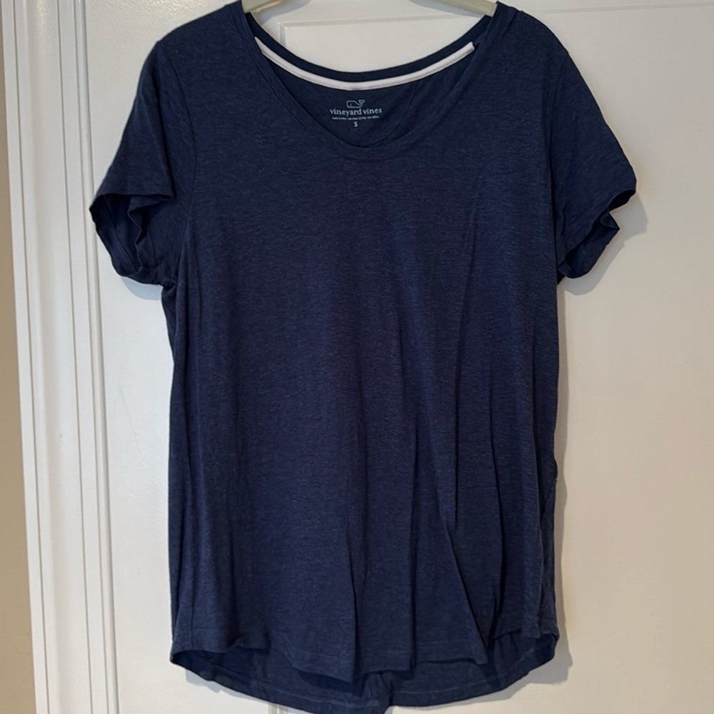 Vineyard Vines Soft V-Neck Tee